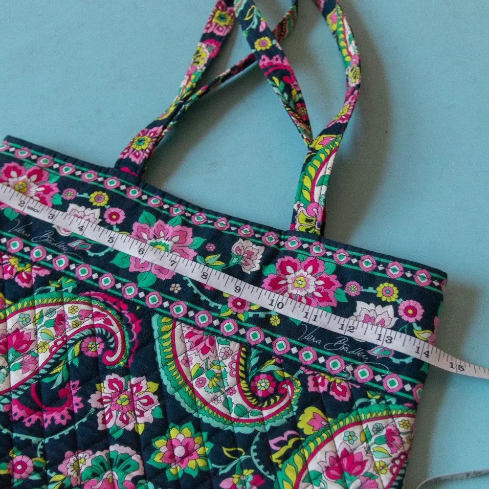 LIKE NEW Vera Bradley Petal Paisley Quilted Floral Large Shoulder Tote Bag